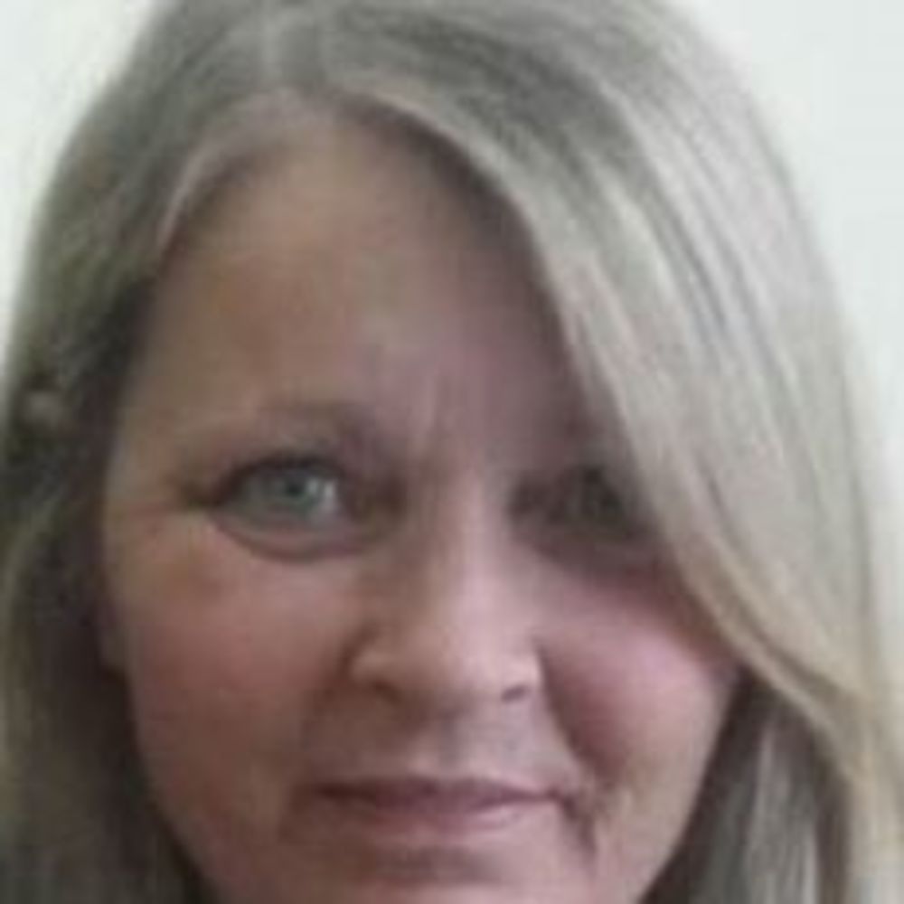 Meet your Posher, Deborah